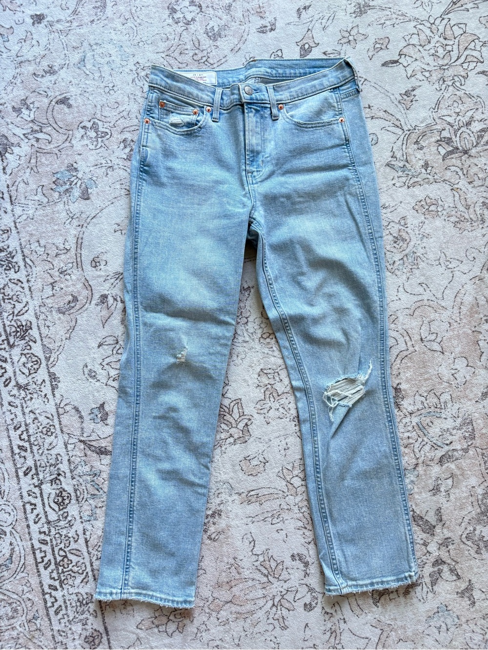 GAP Light Blue Straight-Leg Distressed Jeans Size 29/8RS